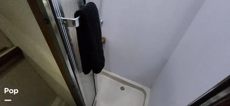 Slide: The Image of Carver Yachts 4207 1988 - 15251965