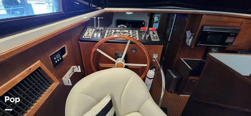 Slide: The Image of Carver Yachts 4207 1988 - 15252003