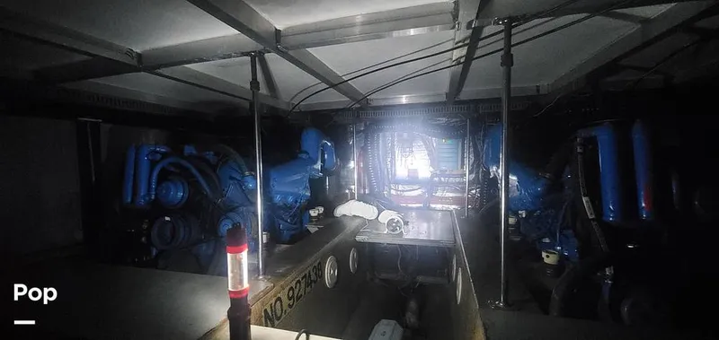 Slide: The Image of Carver Yachts 4207 1988 - 15586192