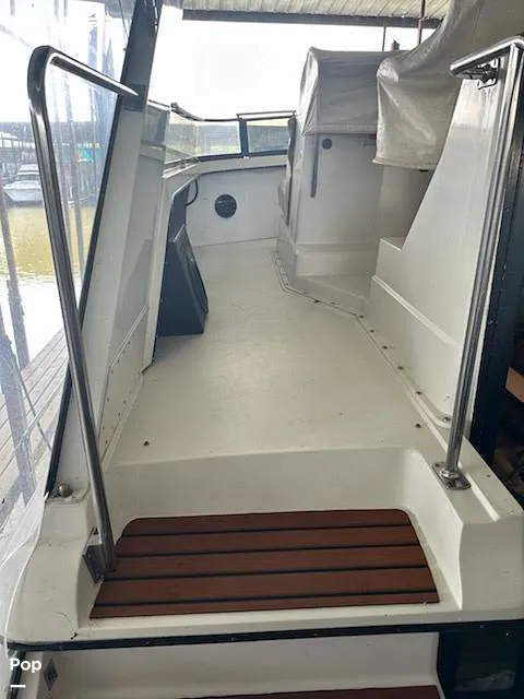 Slide: The Image of Carver Yachts 4207 1988 - 15599634