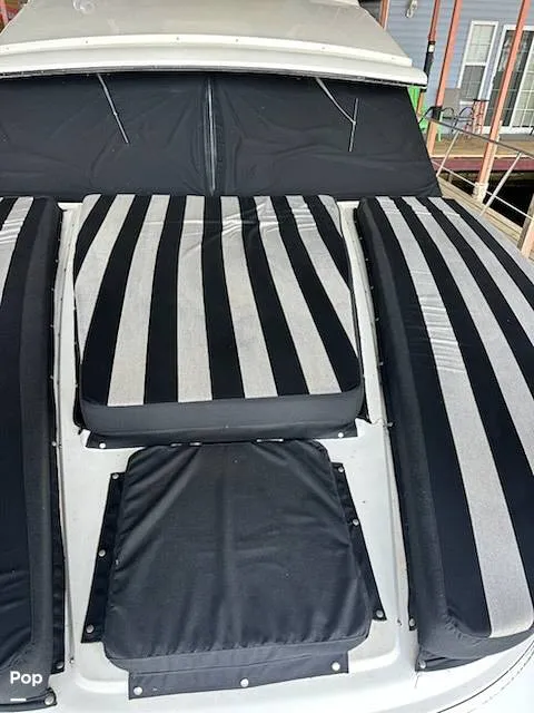 Slide: The Image of Carver Yachts 4207 1988 - 15599636