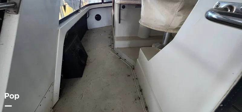 Slide: The Image of Carver Yachts 4207 1988 - 15195360