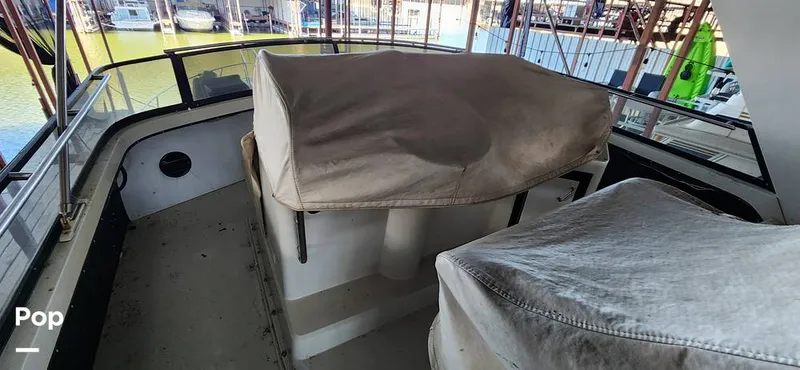 Slide: The Image of Carver Yachts 4207 1988 - 15195367