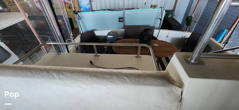 Slide: The Image of Carver Yachts 4207 1988 - 15195378