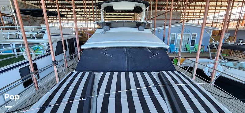 Slide: The Image of Carver Yachts 4207 1988 - 15195396