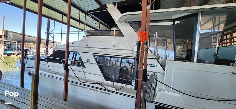 Slide: The Image of Carver Yachts 4207 1988 - 15195398