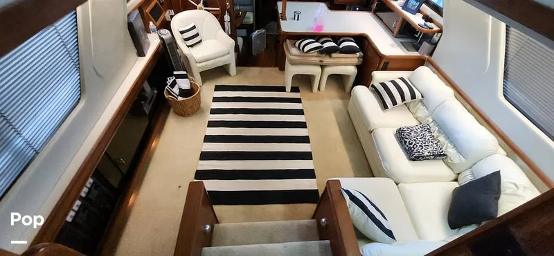 Slide: The Image of Carver Yachts 4207 1988 - 15251927