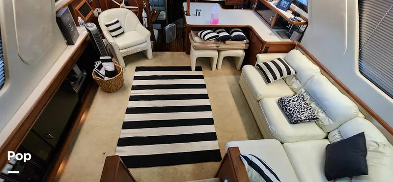 Slide: The Image of Carver Yachts 4207 1988 - 15251928