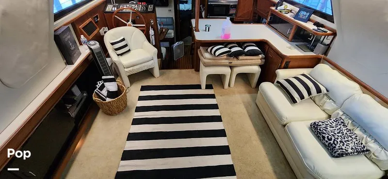 Slide: The Image of Carver Yachts 4207 1988 - 15251929