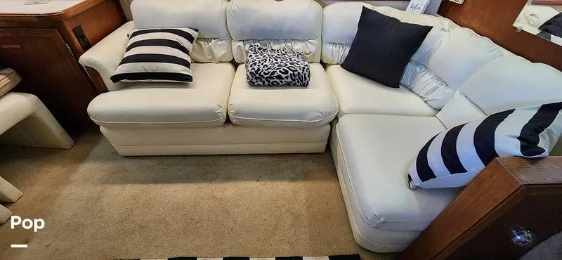 Slide: The Image of Carver Yachts 4207 1988 - 15251931