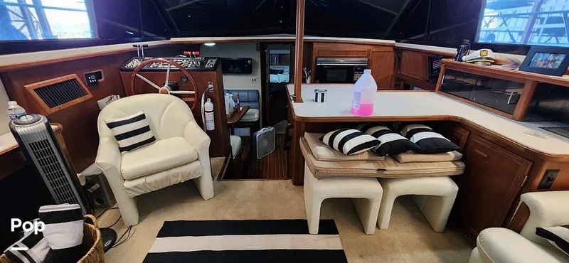 Slide: The Image of Carver Yachts 4207 1988 - 15251934