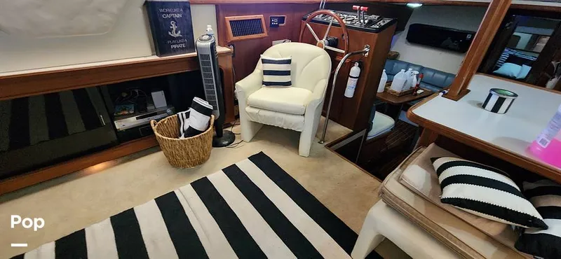 Slide: The Image of Carver Yachts 4207 1988 - 15251937