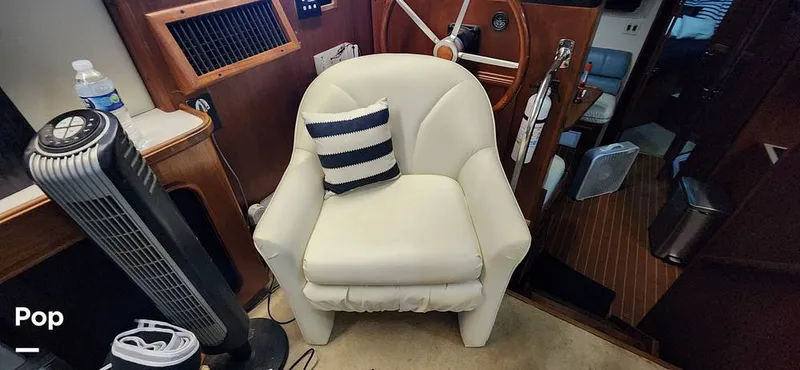 Slide: The Image of Carver Yachts 4207 1988 - 15251944