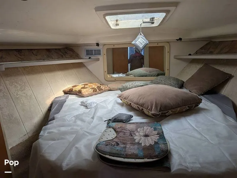 Slide: The Image of Mainship 40 Sedan Bridge 1994 - 15156615