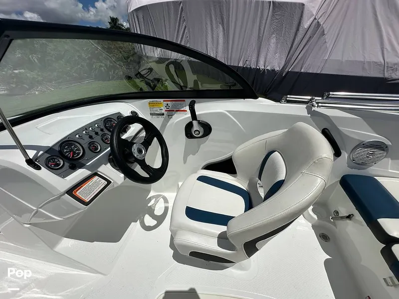 Slide: The Image of Tahoe 450ts 2021 - 15814812