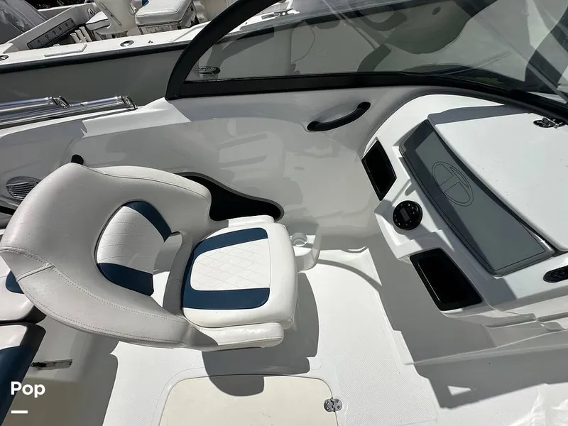 Slide: The Image of Tahoe 450ts 2021 - 15814813