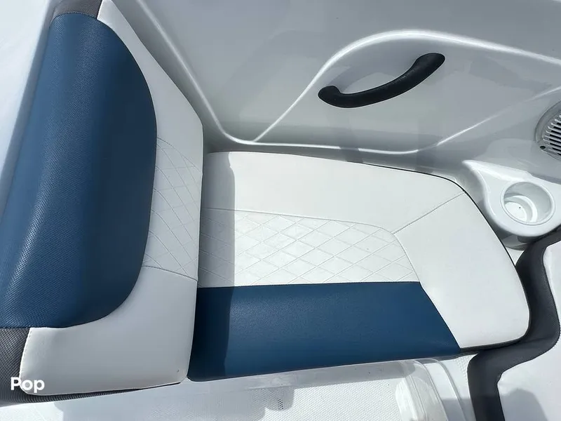 Slide: The Image of Tahoe 450ts 2021 - 15814821