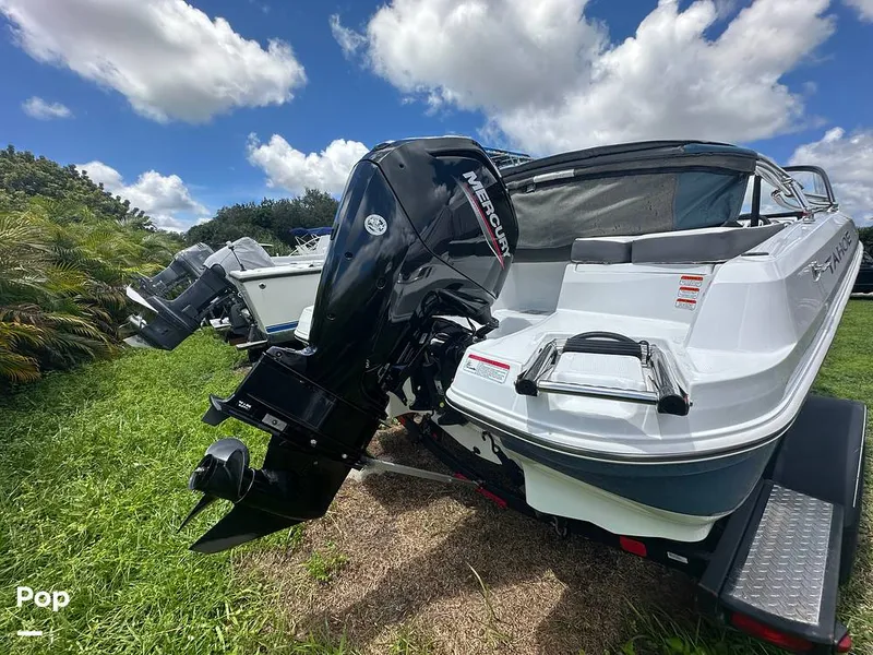 Slide: The Image of Tahoe 450ts 2021 - 15814780