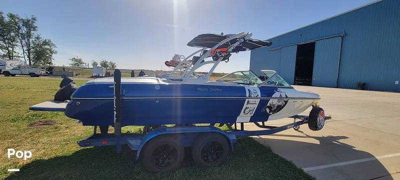 Slide: The Image of Sanger V215 2013 - 15379366