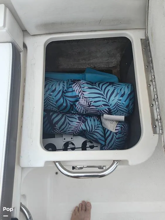 Slide: The Image of Sea Ray 220 Sundeck 2012 - 15245456