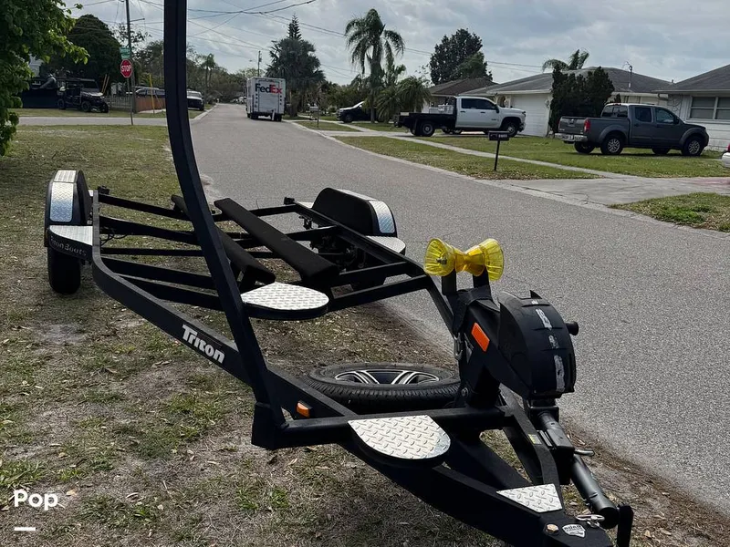 Slide: The Image of Regal 2000 2007 - 15246950