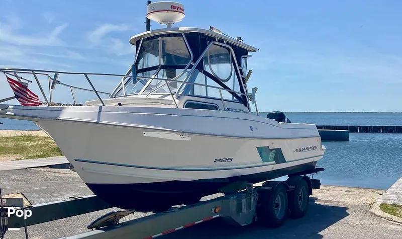 Slide: The Image of Trailer Not Included - 15167836