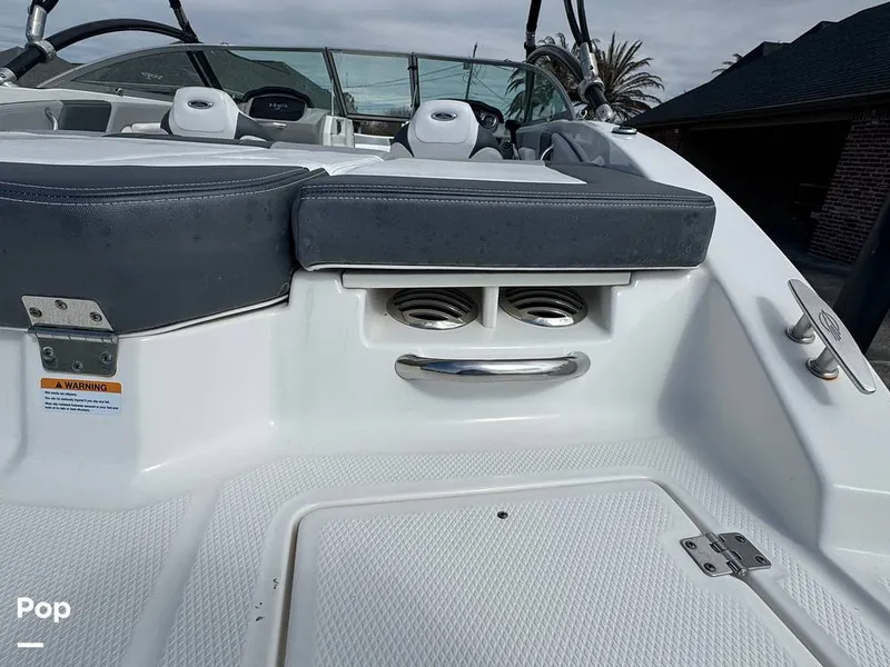 Slide: The Image of Chaparral 21 H2O Sport 2019 - 15210799