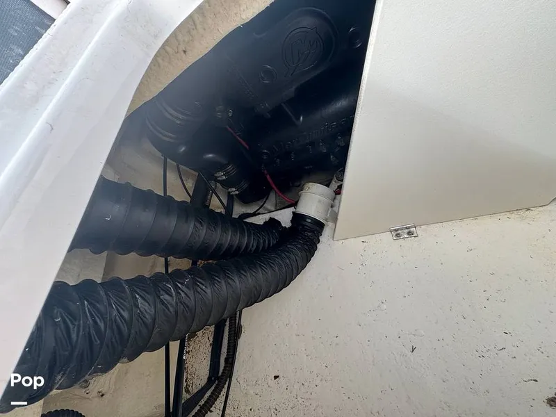 Slide: The Image of Chaparral 21 H2O Sport 2019 - 15210816