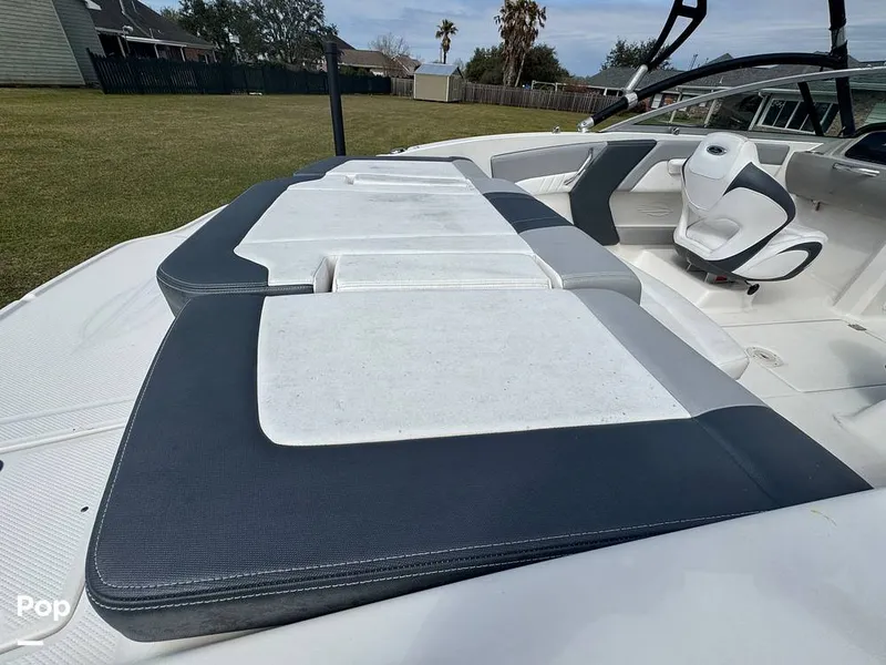 Slide: The Image of Chaparral 21 H2O Sport 2019 - 15210817