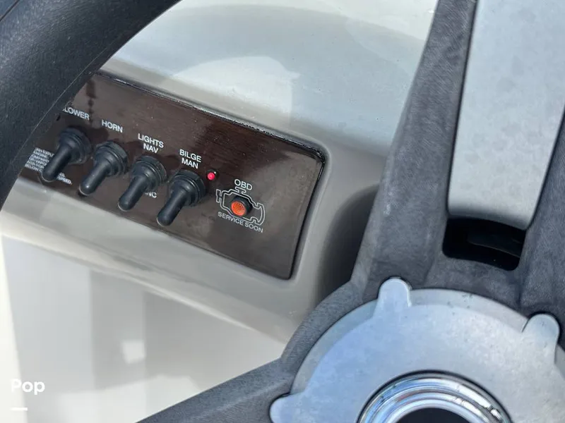 Slide: The Image of Chaparral 21 H2O Sport 2019 - 15210826