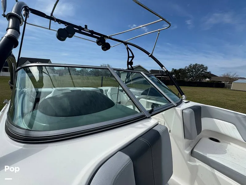 Slide: The Image of Chaparral 21 H2O Sport 2019 - 15210832