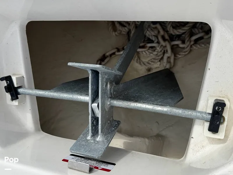 Slide: The Image of Chaparral 21 H2O Sport 2019 - 15210846