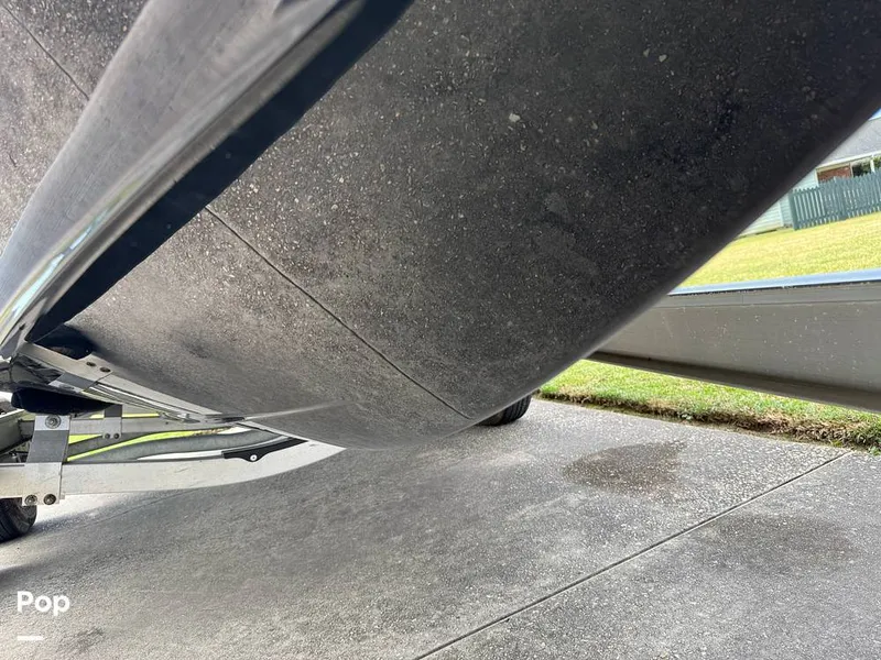 Slide: The Image of Chaparral 21 H2O Sport 2019 - 15210855