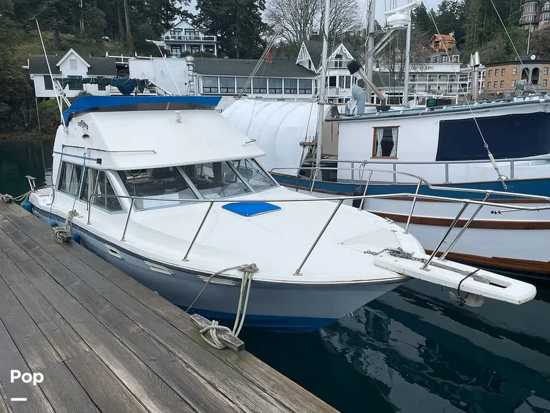 Slide: The Image of Bayliner Ciera 2858 Command Bridge 1989 - 15195093