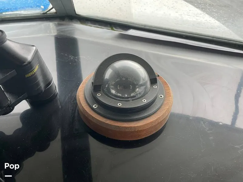 Slide: The Image of Bayliner Ciera 2858 Command Bridge 1989 - 15195112