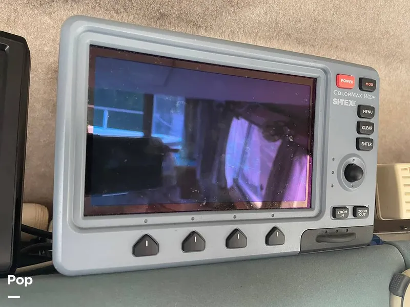 Slide: The Image of Bayliner Ciera 2858 Command Bridge 1989 - 15195115