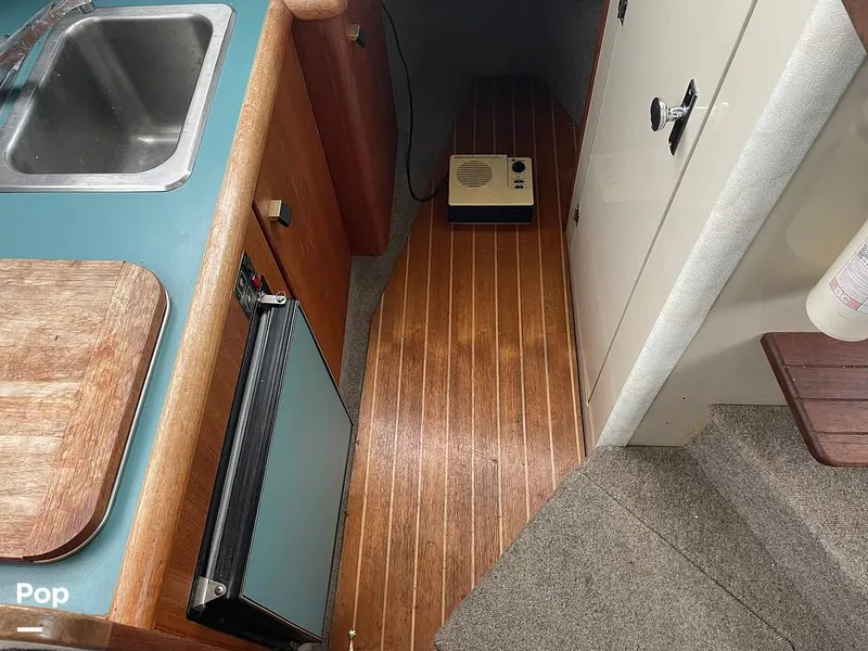 Slide: The Image of Bayliner Ciera 2858 Command Bridge 1989 - 15195118