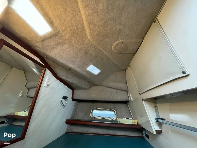 Slide: The Image of Bayliner Ciera 2858 Command Bridge 1989 - 15195123