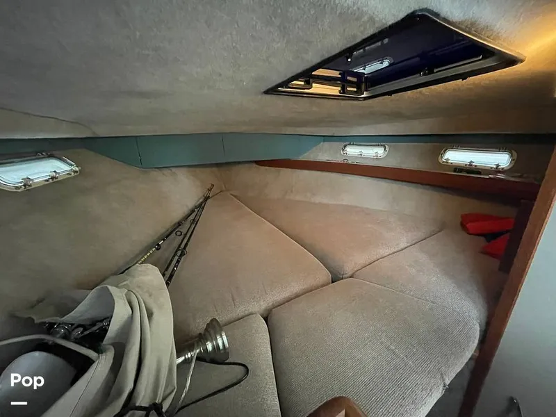 Slide: The Image of Bayliner Ciera 2858 Command Bridge 1989 - 15195124