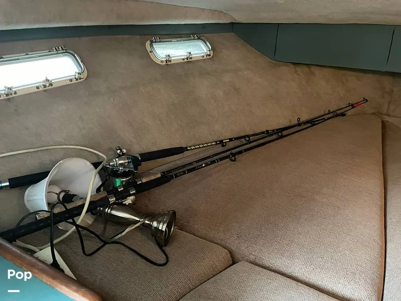 Slide: The Image of Bayliner Ciera 2858 Command Bridge 1989 - 15195127