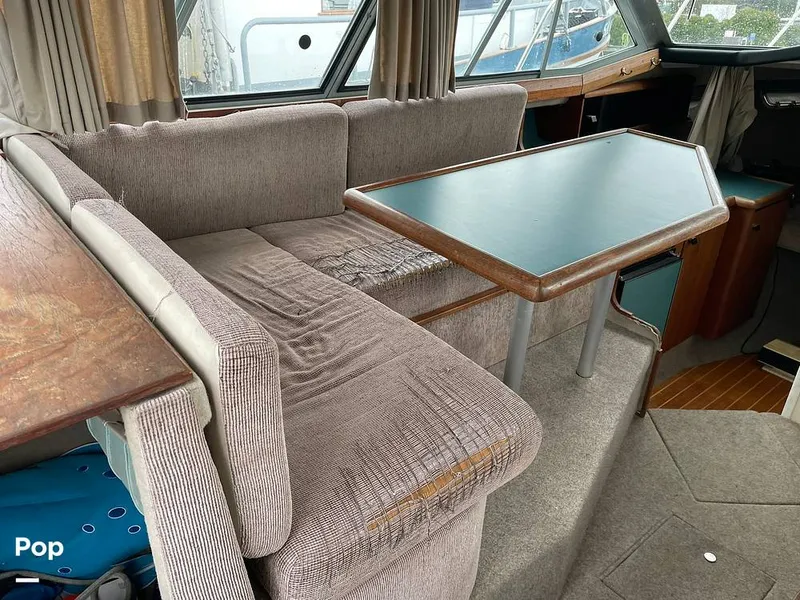 Slide: The Image of Bayliner Ciera 2858 Command Bridge 1989 - 15195134