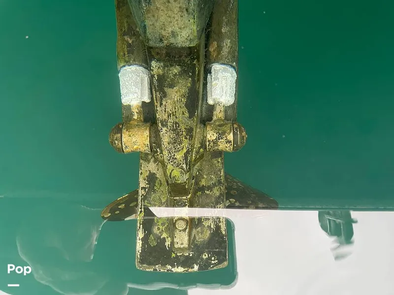 Slide: The Image of Bayliner Ciera 2858 Command Bridge 1989 - 15195162