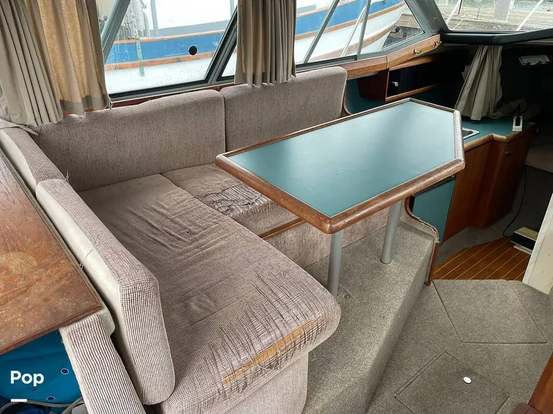 Slide: The Image of Bayliner Ciera 2858 Command Bridge 1989 - 15195100