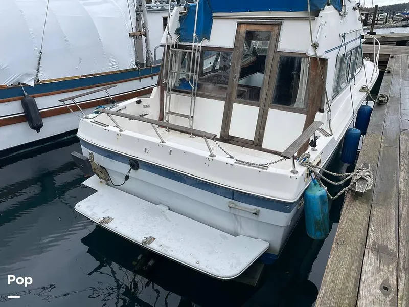 Slide: The Image of Bayliner Ciera 2858 Command Bridge 1989 - 15195177