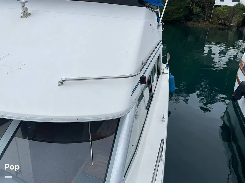 Slide: The Image of Bayliner Ciera 2858 Command Bridge 1989 - 15195191