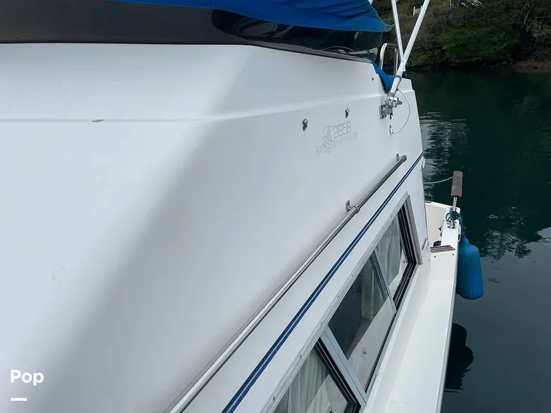 Slide: The Image of Bayliner Ciera 2858 Command Bridge 1989 - 15195193