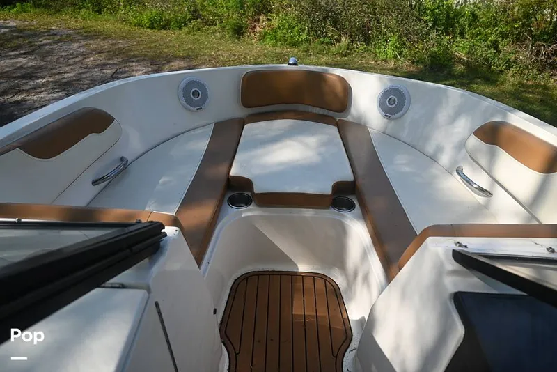 Slide: The Image of Bayliner VR6 2019 - 15231045