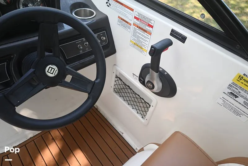 Slide: The Image of Bayliner VR6 2019 - 15231069