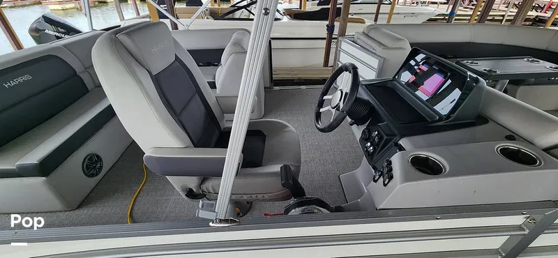 Slide: The Image of Harris Cruiser 230 2024 - 15214420