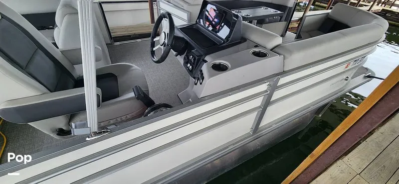 Slide: The Image of Harris Cruiser 230 2024 - 15214421